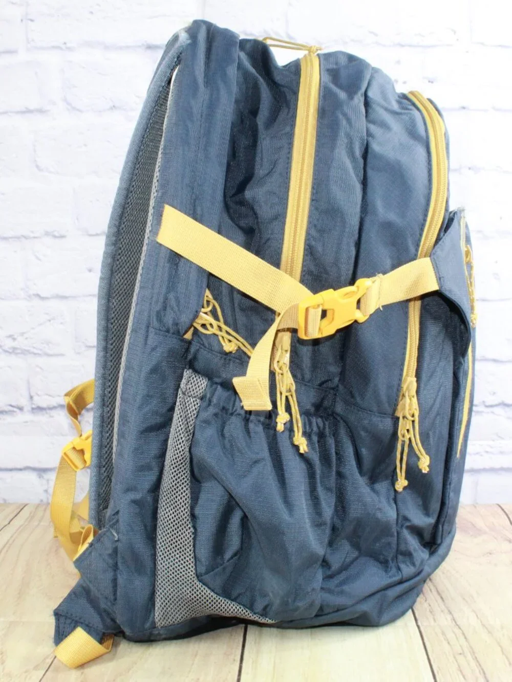READ–LL Bean Unisex Adult Comfort Carry Portable Locker Pack 42L Backpack Hiking